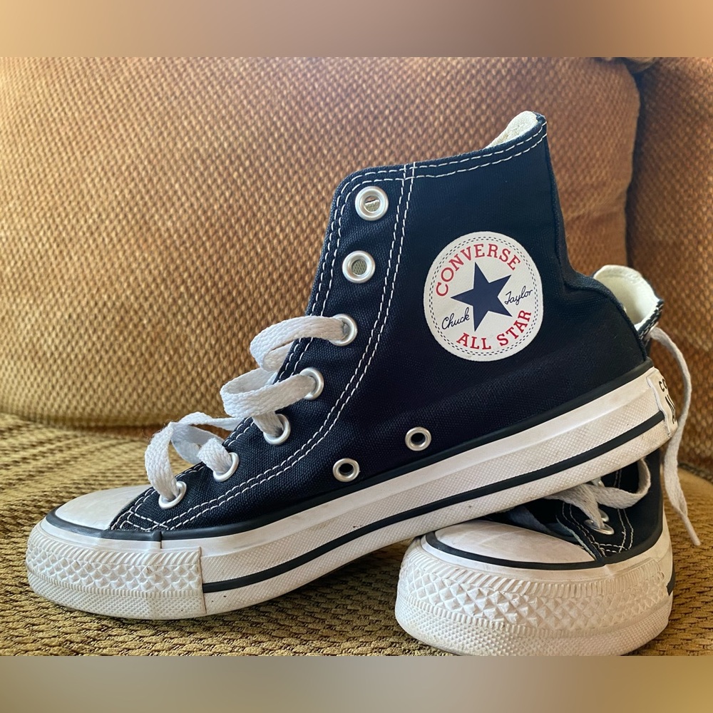 Converse Chuck Taylor All Star High-Top Sneaker - Black - Men’s Size 4.5